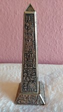 Vintage  Obelisk  graviert von
