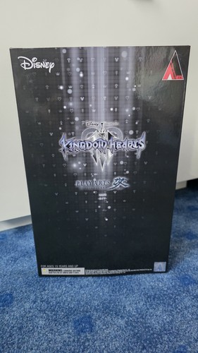 Kingdom hearts play arts kai - kingdom,