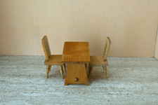 Holz Tisch Stühle Sitzgruppe Puppenmöbel für Puppenhaus Puppenstube Vero DDR