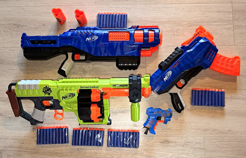 Nerf blaster set - blaster, elite