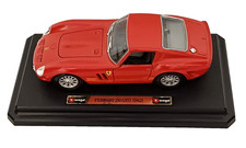 1:24 Ferrari 250 GTO 1962 BURAGO Italy auf Sockel Rot
