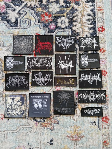 Black metal patches - black,