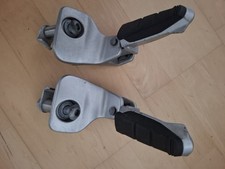 BMW C 1, Fussrasten hinten