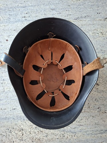 Deutscher luftschutzhelm - deutscher,