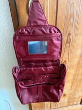 Waschtasche zum aufhängen, viele Fächer, weinrot, neu