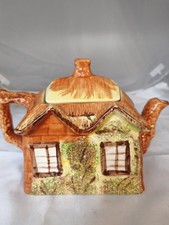 Vintage Teekanne Haus Cottage