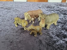 Spielzeugtiere u.a. Schleich Kuh / Bulle Elefant Nilpferd Tiger