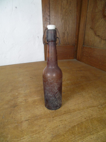 Sehr alte brauerei flasche - alte,
