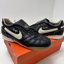 NEW Nike Tiempo Guri IC 2006 Ronaldinho Halle US 9,5 - 43 Fußballschuhe 315283