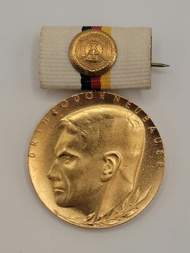 Ddr abzeichen theodor - ddr,