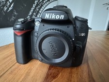 Nikon D90 Body DSLR Kamera