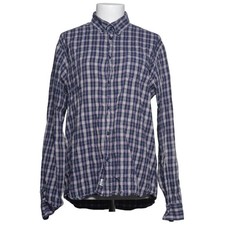 Shore Leave, Flanellhemd