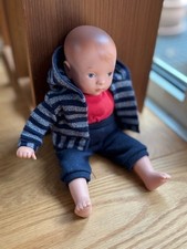 " Käthe Kruse -- Baby Stoff-Puppe, ca. 25 cm groß "