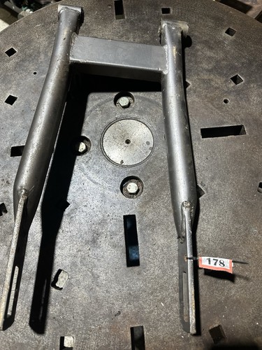 Etz 250 schwinge - 250, (rot178)