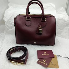 AIGNER | 'Delia' Handtasche / Umhängetasche in Bordeaux + Staubbeutel 