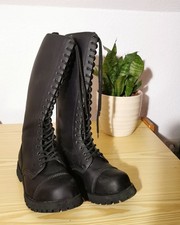 Boots & Braces 20-Loch Leder