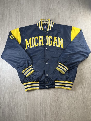 Vintage iii sports - by, carl