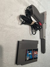 NES Super Mario Bros./ Duck Hunt Game with Nintendo Zapper Controller