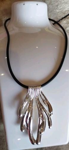 Kette kautschukband mit - kette,