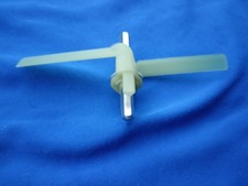 BOSCH Durchlaufschnitzlerflügel Küchenmaschine MUM4 u MUM5 -  Mitnehmer ORIGINAL