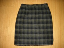 Grün/schwarzer knielanger gefütterter wascbarer Woll-Rock Gr. 40