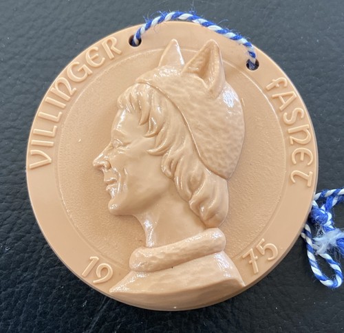 Orden plakette abzeichen - orden,