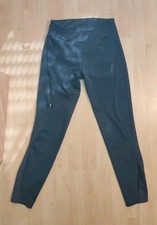 Dunkelblaue Fouganza