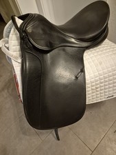 Dressursattel Sommer Tosca 17,5
