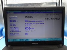 Samsung NP-R519 Notebook *OHNE RAM und HDD*Für Ersatzteil DEFEKT#N719