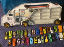 Bosch Car Service Sammelkoffer Truck, mit 31 Autos ,Theo Klein 2837 Top Zustand 