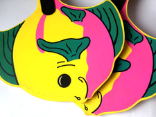 Fische Tischtennis gelb grün pink 2er Kinderspielzeug Second Hand 27cm KIN1021