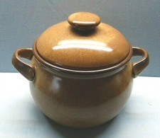 16340. Terrine  Schüssel mit Deckel  Braun Feinkeramik  Winterling