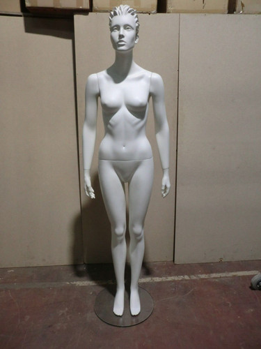 Mannequin schaufensterpuppe - mannequin,