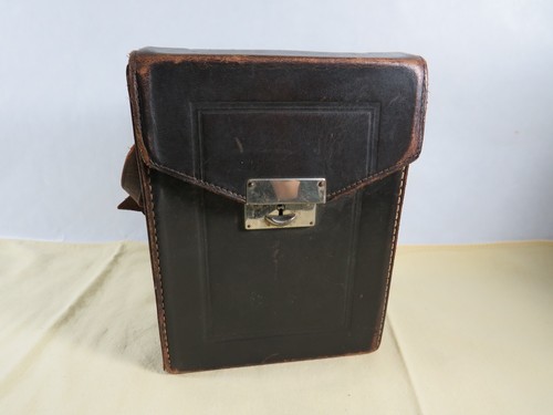 Vintage dunkelbraune