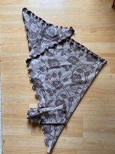 Dreiecktuch Invero beige/braun mit Armstulpen passend 