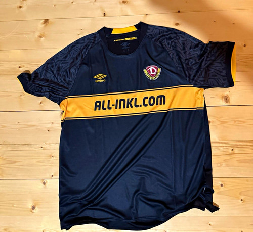 Umbro dynamo dresden - dynamo,