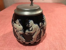 Alter Bierkrug 0,5L mit Zinndeckel Kegelmotiv Steinzeug