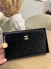 Chanel Beauty Black Velvet VIP Gift Makeup Pouch Zip Wallet with Box