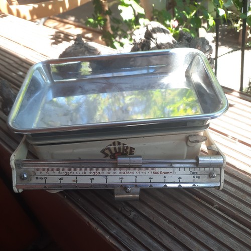 Alte kleine stube waage - kleine,