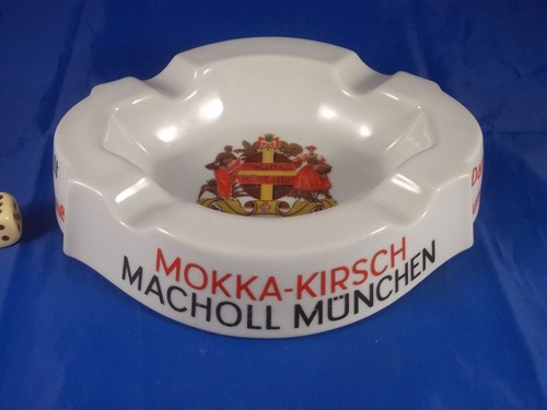 Uralter aschenbecher macholl - uralter,