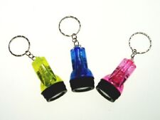 8 Schlüsselanhänger