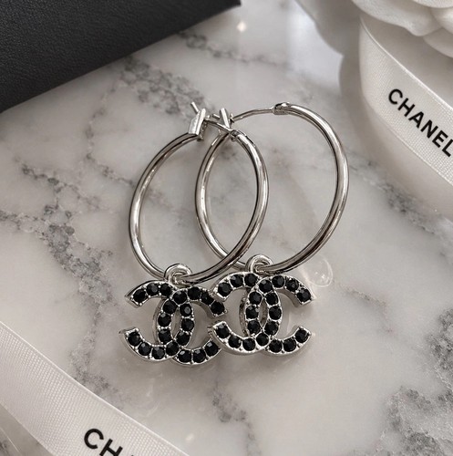 Chanel charm knopf - ✨,
