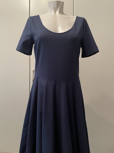 Modernes kurzarmkleid 40 - modernes,