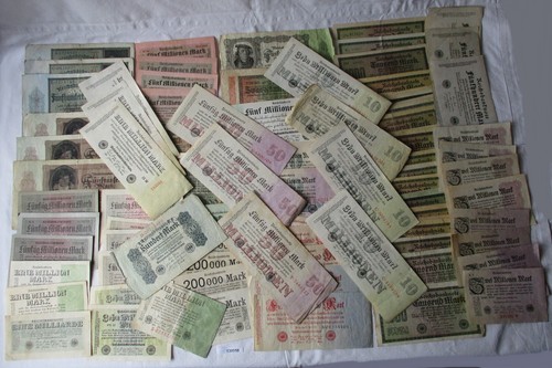 Sammlung mit 100 banknoten - mit,