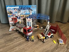 Playmobil Cargo Halle 70169