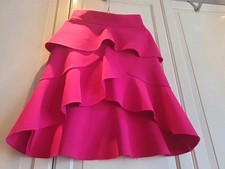 Zara WomanCollektion MagentaPink Volant Rock M wieNeopren Taille 37 Länge 45-65 