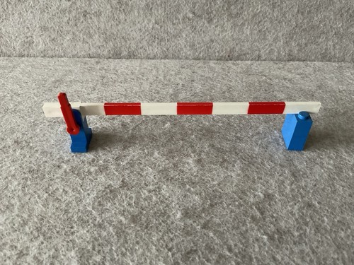 Lego 815c01 schranke - 815c01, aus