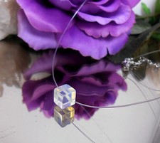 Unsichtbare Kette schwebender Würfel Opalith ( Synth. Mondstein ) Nylon