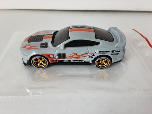 Hot wheels custom 20 - hot,