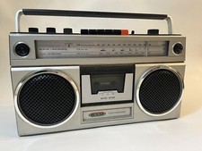 Radio vintage Crown Modelo
